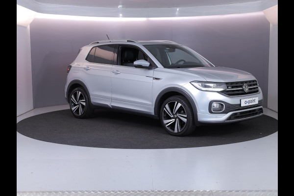 Volkswagen T-Cross 1.0 TSI R-Line 110pk DSG| Camera|  Trekhaak|Navi| 18'LM-velgen