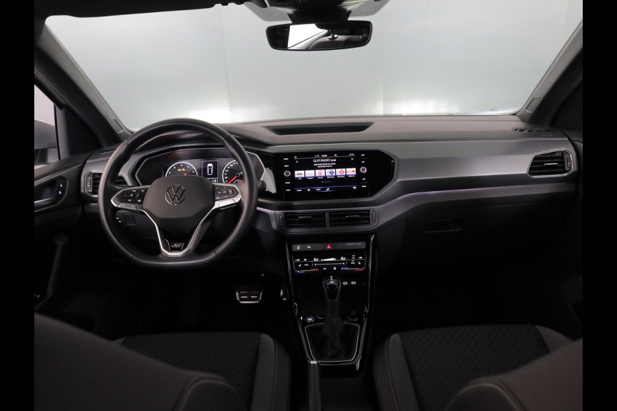Volkswagen T-Cross 1.0 TSI R-Line 110pk DSG| Camera|  Trekhaak|Navi| 18'LM-velgen