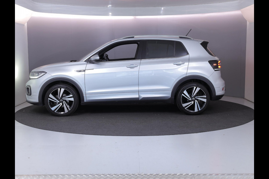 Volkswagen T-Cross 1.0 TSI R-Line 110pk DSG| Camera|  Trekhaak|Navi| 18'LM-velgen