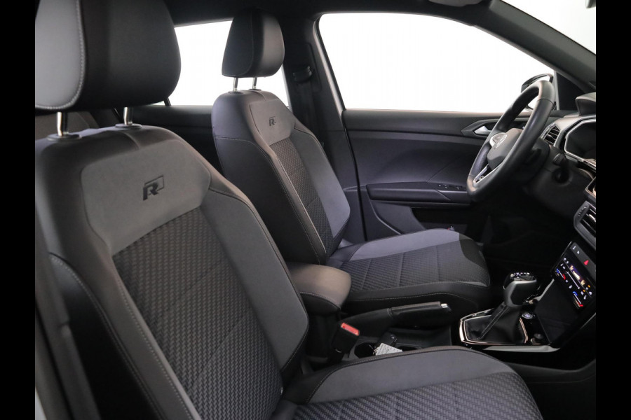 Volkswagen T-Cross 1.0 TSI R-Line 110pk DSG| Camera|  Trekhaak|Navi| 18'LM-velgen