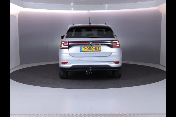 Volkswagen T-Cross 1.0 TSI R-Line 110pk DSG| Camera|  Trekhaak|Navi| 18'LM-velgen