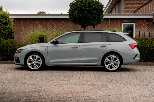 Škoda Octavia Combi 1.4 TSI RS iV PHEV Business 245 PK ACC Keyless Elek.Klep Canton Camera 19''