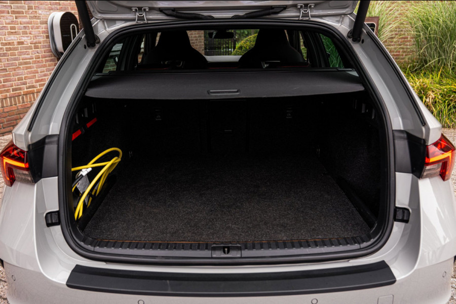 Škoda Octavia Combi 1.4 TSI RS iV PHEV Business 245 PK ACC Keyless Elek.Klep Canton Camera 19''