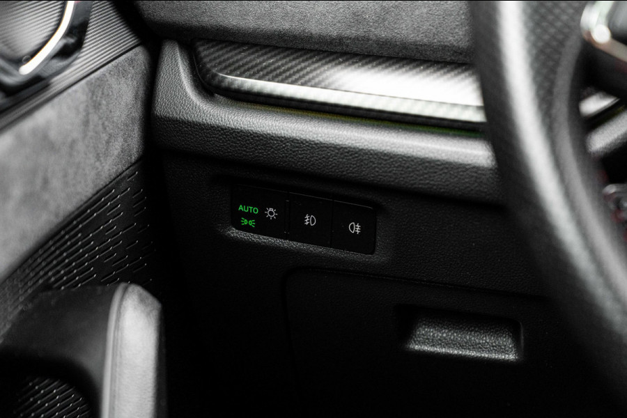 Škoda Octavia Combi 1.4 TSI RS iV PHEV Business 245 PK ACC Keyless Elek.Klep Canton Camera 19''