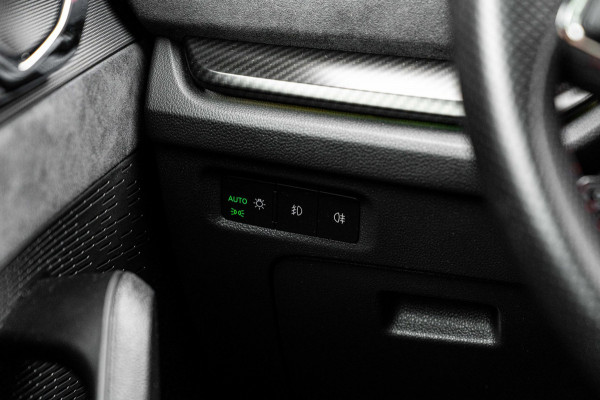 Škoda Octavia Combi 1.4 TSI RS iV PHEV Business 245 PK ACC Keyless Elek.Klep Canton Camera 19''
