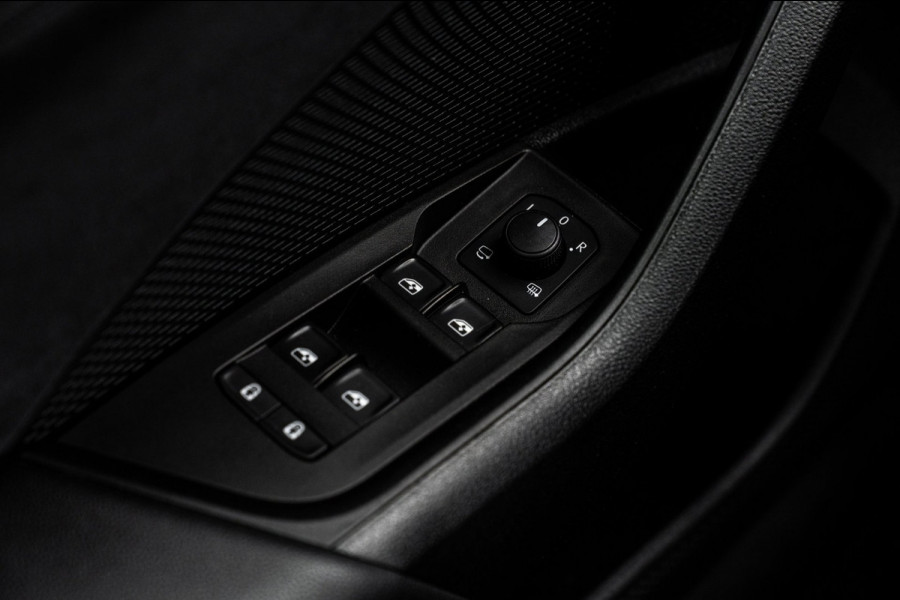 Škoda Octavia Combi 1.4 TSI RS iV PHEV Business 245 PK ACC Keyless Elek.Klep Canton Camera 19''