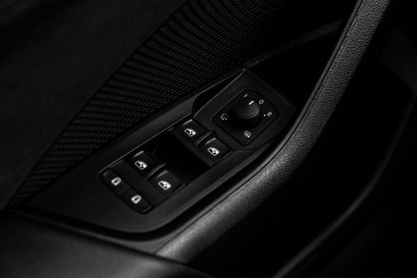 Škoda Octavia Combi 1.4 TSI RS iV PHEV Business 245 PK ACC Keyless Elek.Klep Canton Camera 19''