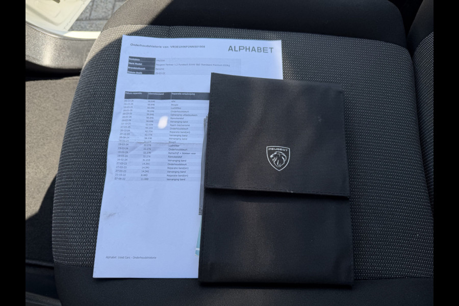 Peugeot Partner 1.2 PureTech Premium / vaste prijs rijklaar € 11.750 ex btw / lease vanaf € 198 / airco / cruise control / pdc achter / navigatie / raam in de schuifdeur / euro 6 !