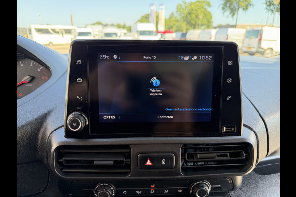 Peugeot Partner 1.2 PureTech Premium / vaste prijs rijklaar € 11.750 ex btw / lease vanaf € 198 / airco / cruise control / pdc achter / navigatie / raam in de schuifdeur / euro 6 !