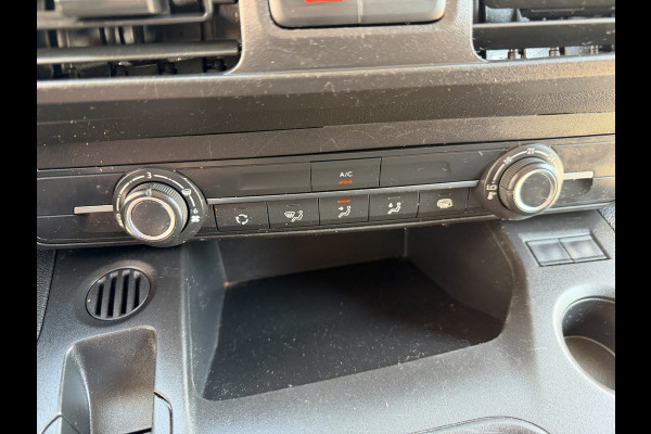 Peugeot Partner 1.2 PureTech Premium / vaste prijs rijklaar € 11.750 ex btw / lease vanaf € 198 / airco / cruise control / pdc achter / navigatie / raam in de schuifdeur / euro 6 !