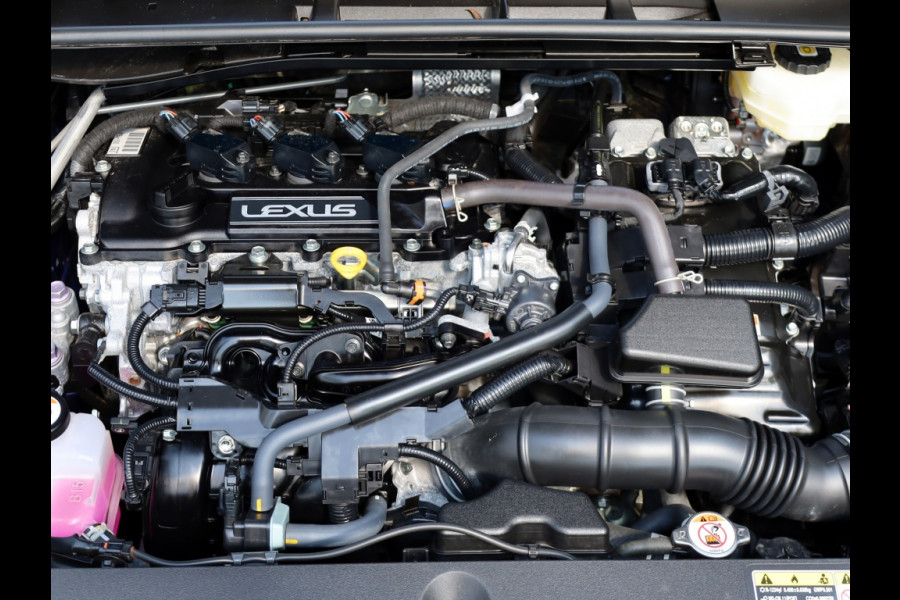 Lexus LBX Cool 2WD | Memory Seat | Leder/Alcantara | Dodehoek