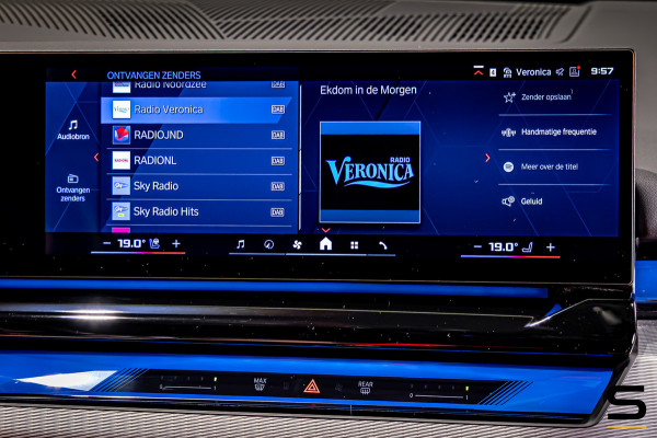 BMW M5 Touring|Bowers&Wilkins|Trekhaak|Fiscaal aantrekkelijk