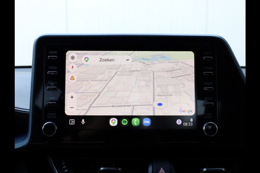 Toyota C-HR 1.8 Hybrid Dynamic | Carplay | Stoelverwarming | Trekhaak