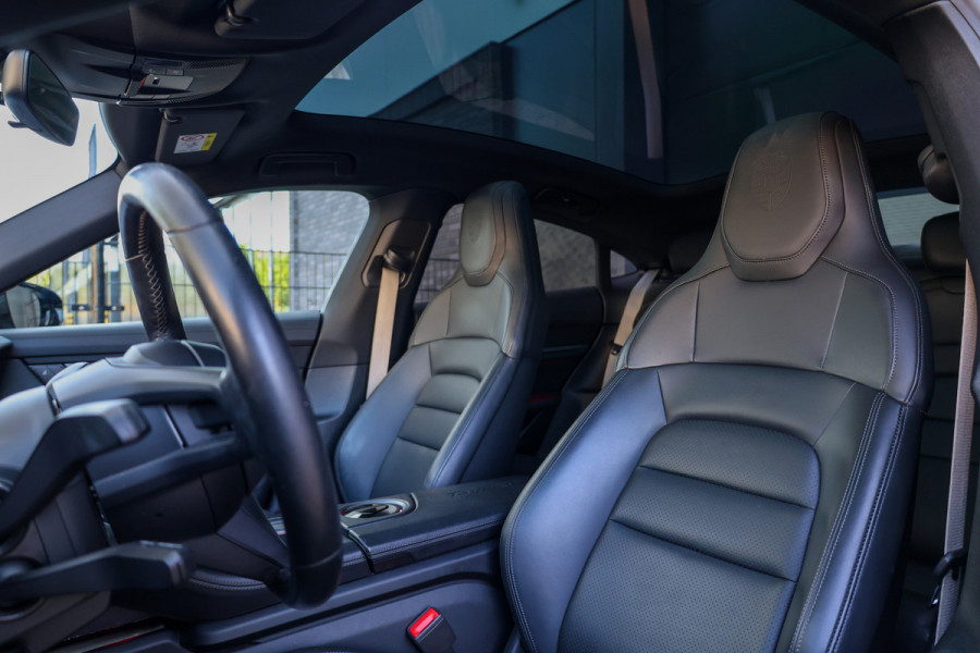Porsche Taycan 79 kWh | BTW | BOSE | PASSANGER DISPLAY | 360 | SPORT CHRONO | ACC |  21'' |