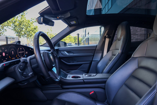 Porsche Taycan 79 kWh | BTW | BOSE | PASSANGER DISPLAY | 360 | SPORT CHRONO | ACC |  21'' |