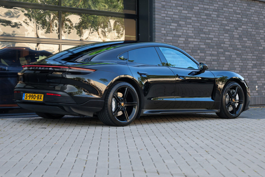 Porsche Taycan 79 kWh | BTW | BOSE | PASSANGER DISPLAY | 360 | SPORT CHRONO | ACC |  21'' |