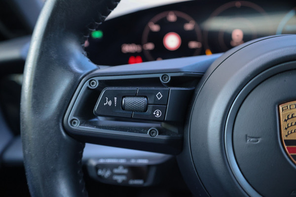 Porsche Taycan 79 kWh | BTW | BOSE | PASSANGER DISPLAY | 360 | SPORT CHRONO | ACC |  21'' |