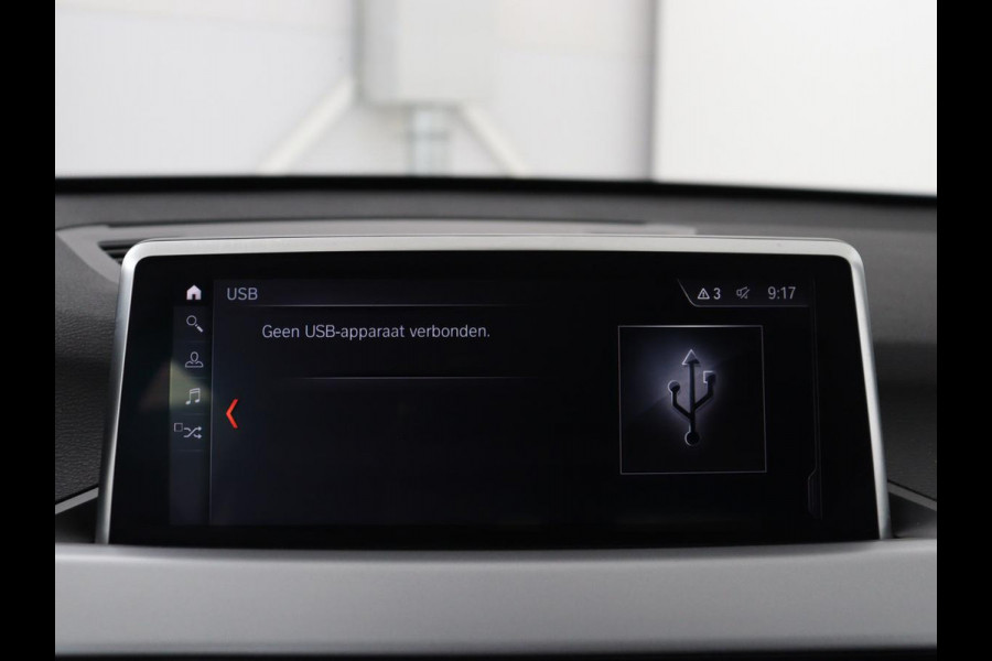 BMW X1 xDrive25e | Panaramadak | Camera | Cruise control | Climate control | Buetooth | Navigatie | DAB+