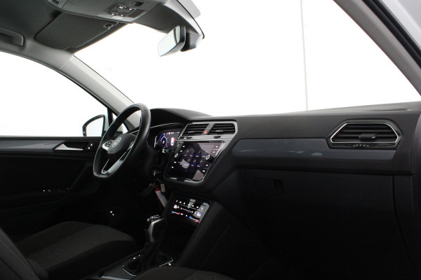 Volkswagen Tiguan 1.4 TSI eHybrid Life Edition > 245pk/Camera/Winterpakket/ACC/All season banden...