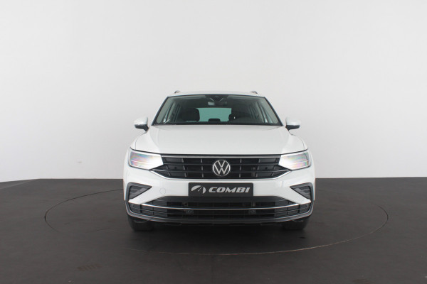 Volkswagen Tiguan 1.4 TSI eHybrid Life Edition > 245pk/Camera/Winterpakket/ACC/All season banden...