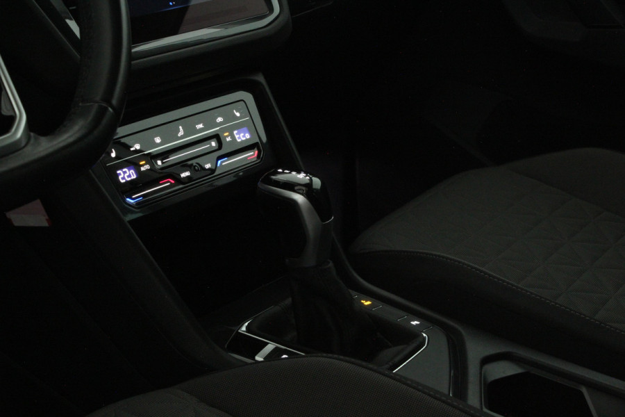 Volkswagen Tiguan 1.4 TSI eHybrid Life Edition > 245pk/Camera/Winterpakket/ACC/All season banden...