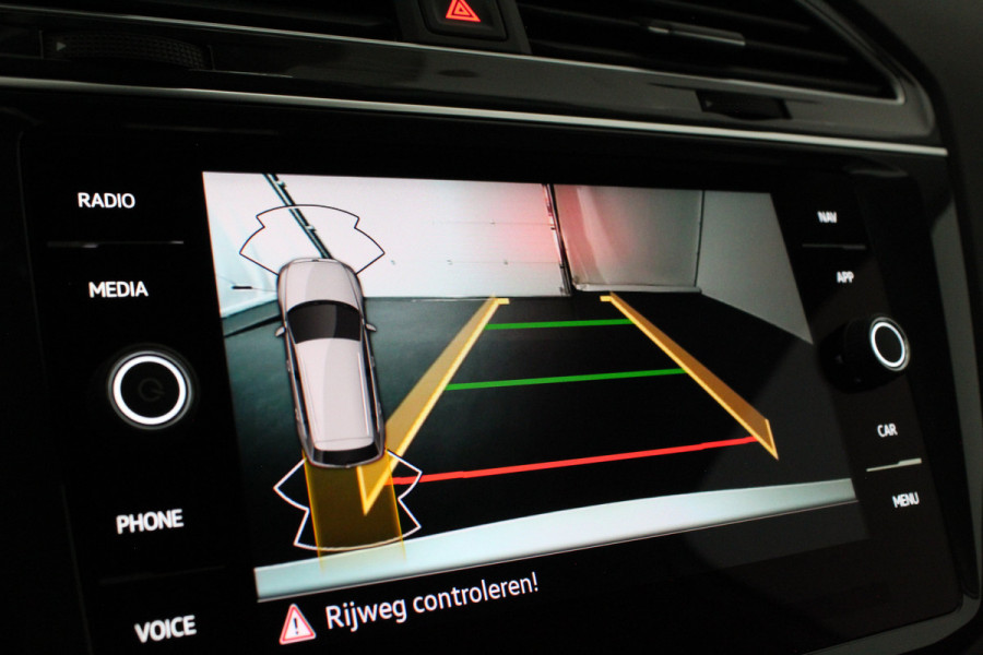 Volkswagen Tiguan 1.4 TSI eHybrid Life Edition > 245pk/Camera/Winterpakket/ACC/All season banden...