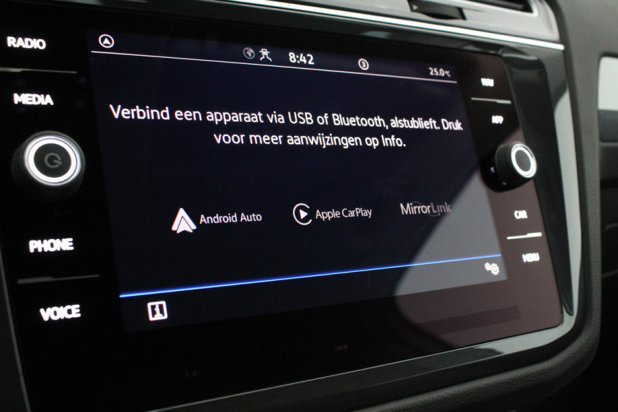 Volkswagen Tiguan 1.4 TSI eHybrid Life Edition > 245pk/Camera/Winterpakket/ACC/All season banden...