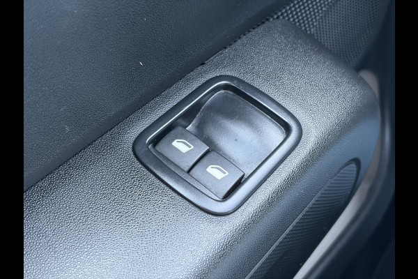 Citroën C3 1.2 PureTech S&S Feel D-riem vv in 2025,2e Eigenaar,Navi,Carplay,Clima,Cruise,Pdc,Rijstrooksensor,N.A.P,Apk tot 03-2028