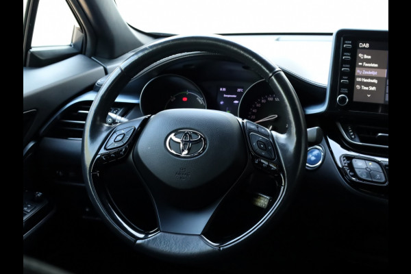 Toyota C-HR 1.8 Hybrid Dynamic | Carplay | Stoelverwarming | Trekhaak