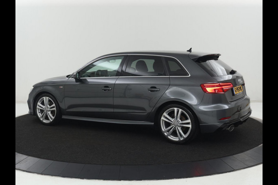 Audi A3 Sportback 30 TFSI Advance Sport | S-Line | Stoelverwarming | Parkeerhulp | Cruise control | Navigatie | Bluetooth | Climate control | Full LED
