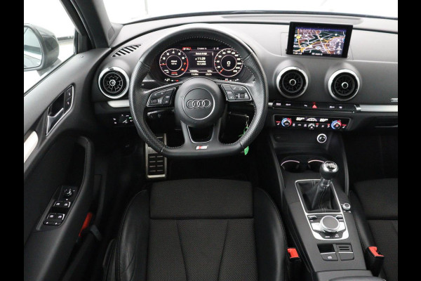 Audi A3 Sportback 30 TFSI Advance Sport | S-Line | Stoelverwarming | Parkeerhulp | Cruise control | Navigatie | Bluetooth | Climate control | Full LED