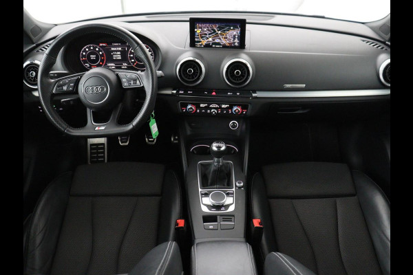 Audi A3 Sportback 30 TFSI Advance Sport | S-Line | Stoelverwarming | Parkeerhulp | Cruise control | Navigatie | Bluetooth | Climate control | Full LED