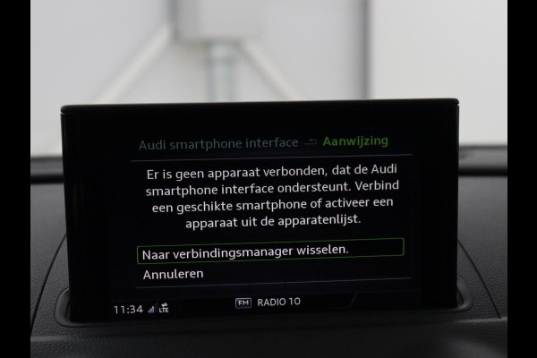 Audi A3 Sportback 30 TFSI Advance Sport | S-Line | Stoelverwarming | Parkeerhulp | Cruise control | Navigatie | Bluetooth | Climate control | Full LED
