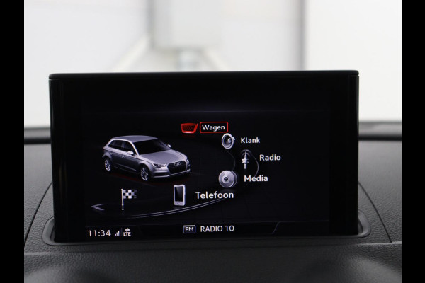 Audi A3 Sportback 30 TFSI Advance Sport | S-Line | Stoelverwarming | Parkeerhulp | Cruise control | Navigatie | Bluetooth | Climate control | Full LED