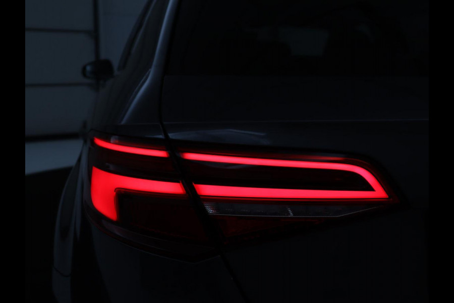 Audi A3 Sportback 30 TFSI Advance Sport | S-Line | Stoelverwarming | Parkeerhulp | Cruise control | Navigatie | Bluetooth | Climate control | Full LED