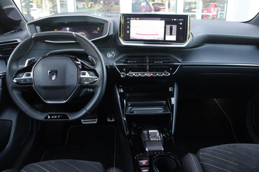Peugeot 208 1.2 Hybrid 145PK AUTOMAAT GT PACK | ELEKTRISCH BEDIENBARE BESTUURDERSSTOEL MET MASSAGE FUNCTIE | ALCANTARA BEKLEDING | STOEL VERWARMING | CRUISE CONTROL | DAB+ RADIO | APPLE CARPLAY/ANDROID AUTO | FULL LED KOPLAMPEN | KEYLESS ENTRY/START | 17" LICHTMETALEN VELGEN | CLIMATE CONTROL | PARKEERSENSOREN VOOR + ACHTER | ACHTERUITRIJ CAMERA |