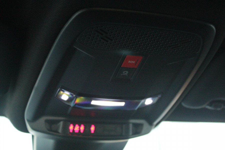 Peugeot 208 1.2 Hybrid 145PK AUTOMAAT GT PACK | ELEKTRISCH BEDIENBARE BESTUURDERSSTOEL MET MASSAGE FUNCTIE | ALCANTARA BEKLEDING | STOEL VERWARMING | CRUISE CONTROL | DAB+ RADIO | APPLE CARPLAY/ANDROID AUTO | FULL LED KOPLAMPEN | KEYLESS ENTRY/START | 17" LICHTMETALEN VELGEN | CLIMATE CONTROL | PARKEERSENSOREN VOOR + ACHTER | ACHTERUITRIJ CAMERA |