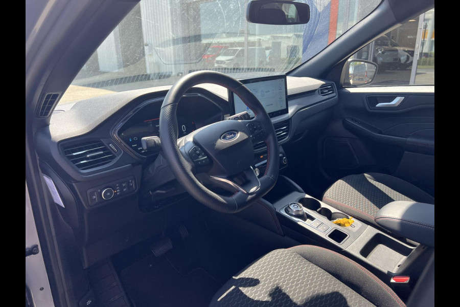 Ford Kuga 2.5 PHEV ST-Line 243pk | Winterpack | Wegklapbare Trekhaak | Orig. NL auto