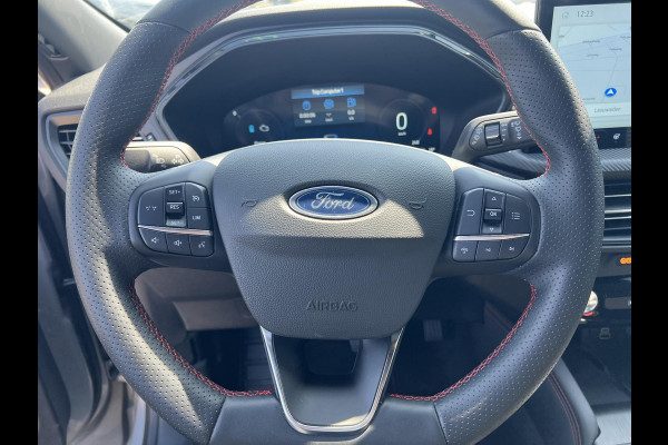 Ford Kuga 2.5 PHEV ST-Line 243pk | Winterpack | Wegklapbare Trekhaak | Orig. NL auto