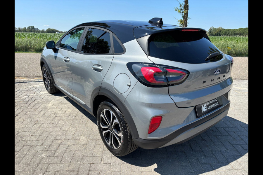 Ford Puma 1.0 EcoBoost Hybrid Titanium CAMERA / ACC / PDC / NAVI / WINTERPACK / WARNINGSYSTEM / LED / DODEHOEKSENSOREN / TWO-TONE