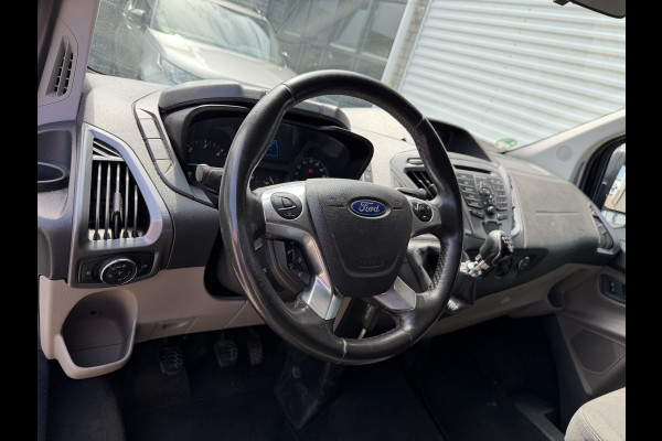 Ford Transit Custom Tourneo 310 2.0 TDCI 130pk L1H1 Titanium / vaste prijs rijklaar € 19.950 incl btw / euro 6 / zwart metallic / airco / cruise / navigatie / trekhaak / camera / isofix !