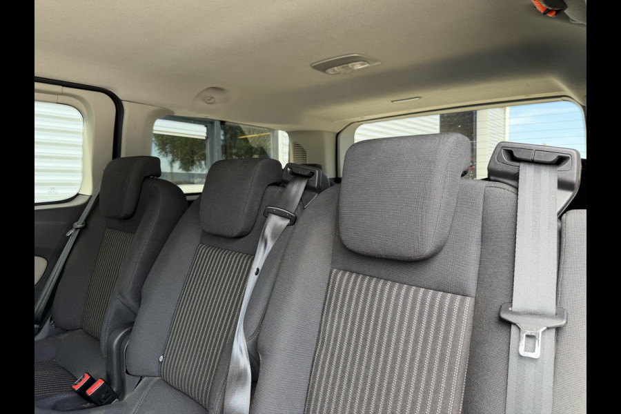 Ford Transit Custom Tourneo 310 2.0 TDCI 130pk L1H1 Titanium / vaste prijs rijklaar € 19.950 incl btw / euro 6 / zwart metallic / airco / cruise / navigatie / trekhaak / camera / isofix !