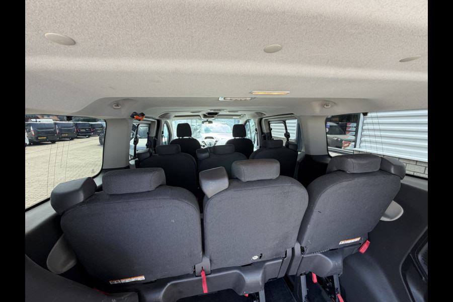 Ford Transit Custom Tourneo 310 2.0 TDCI 130pk L1H1 Titanium / vaste prijs rijklaar € 19.950 incl btw / euro 6 / zwart metallic / airco / cruise / navigatie / trekhaak / camera / isofix !