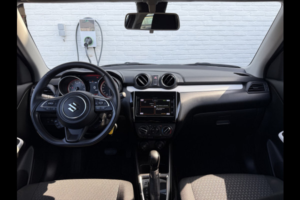 Suzuki Swift 1.2 Select Smart Hybrid | CarPlay | ACC | Camera | Airco | LED