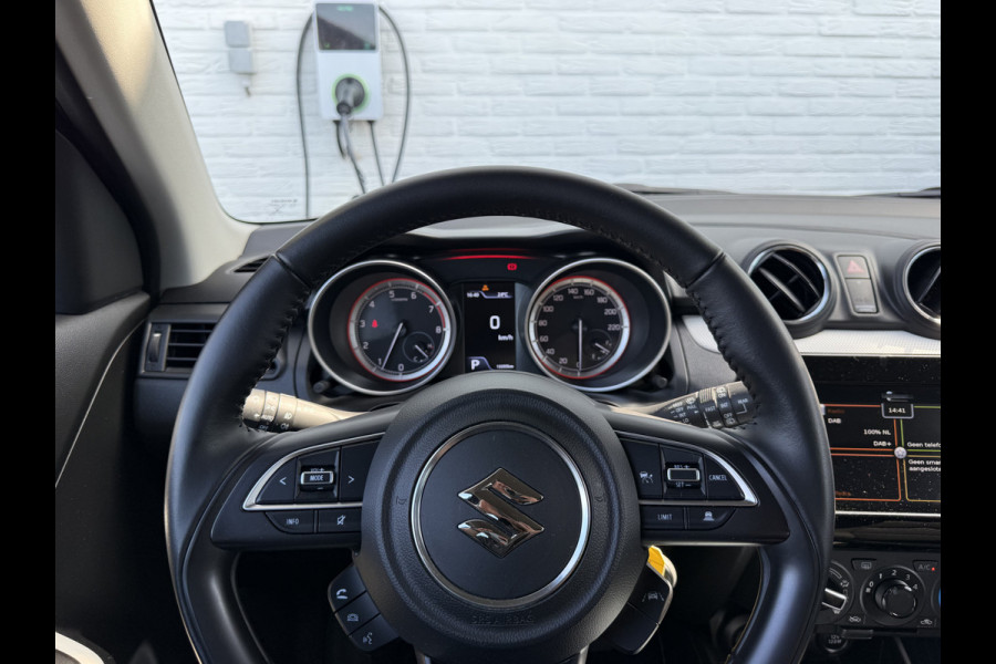 Suzuki Swift 1.2 Select Smart Hybrid | CarPlay | ACC | Camera | Airco | LED