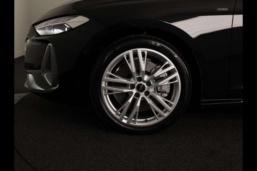Audi A5 Avant Advanced edition e-hybrid 220 kW / 299 PK Avant 7 | Techniekpakket plus | Stoelen voor elektrisch | Geheugenpakket | Privacy glas |