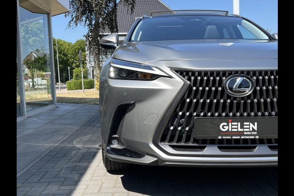 Lexus NX 450h+ AWD Luxury Line | Eerste eigenaar, Trekhaak, Panoramadak, Stoelverwarming, 360 Camera, 1500KG Trekgewicht