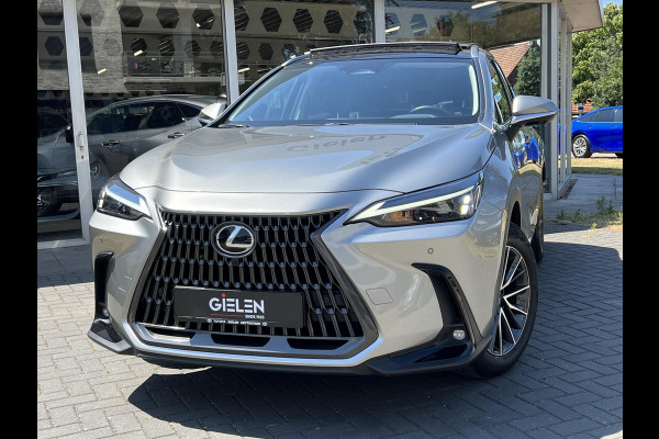 Lexus NX 450h+ AWD Luxury Line | Eerste eigenaar, Trekhaak, Panoramadak, Stoelverwarming, 360 Camera, 1500KG Trekgewicht