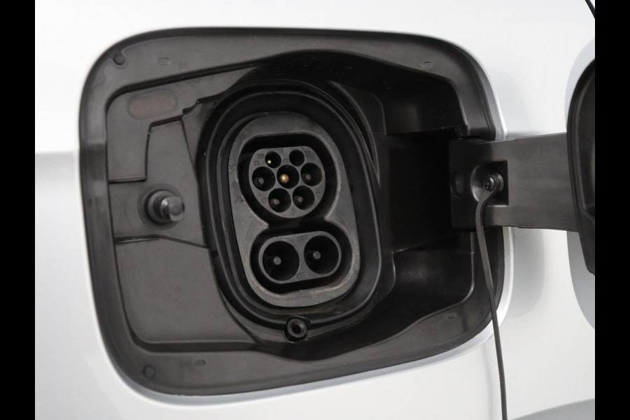 Škoda ENYAQ iV 60 Sportline | SOH 92,2% | Camera | Stuurverwarming | Adaptive Cruise | Navigatie | DAB+ | Bluetooth | Carplay | Sfeerverlichtingen | Climate control