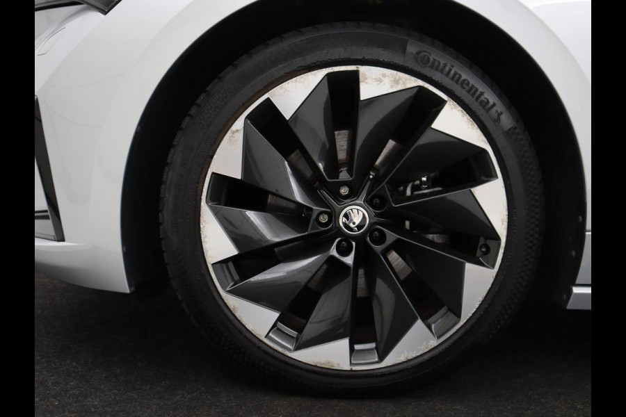 Škoda ENYAQ iV 60 Sportline | SOH 92,2% | Camera | Stuurverwarming | Adaptive Cruise | Navigatie | DAB+ | Bluetooth | Carplay | Sfeerverlichtingen | Climate control